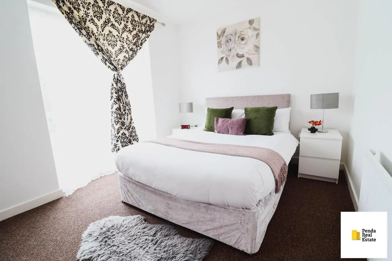 Barking,Dagenham Leisure And Contractors Villa Barking