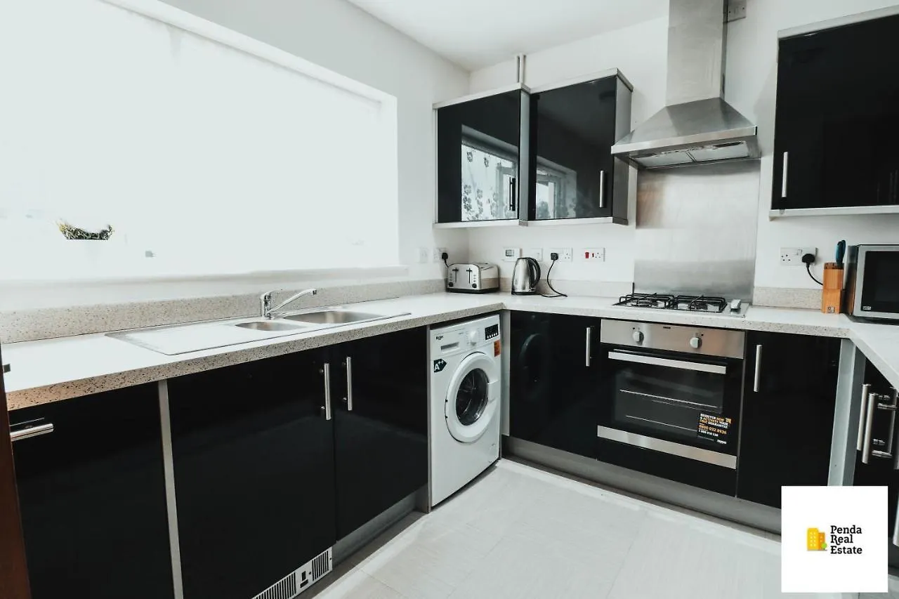 Barking,Dagenham Leisure And Contractors Villa Barking  United Kingdom
