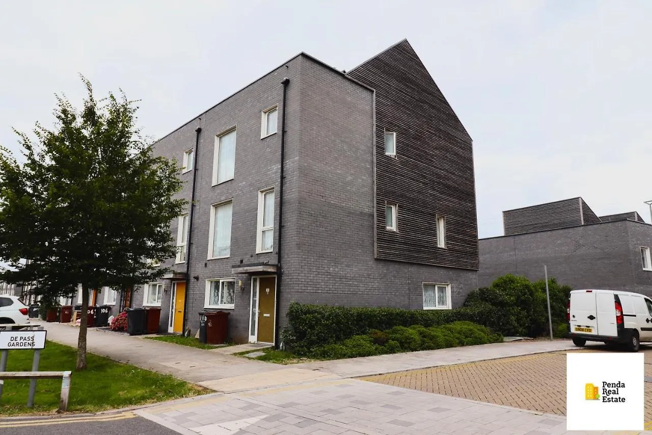 別荘 バーキング Barking,Dagenham Leisure And Contractorsヴィラ イギリス